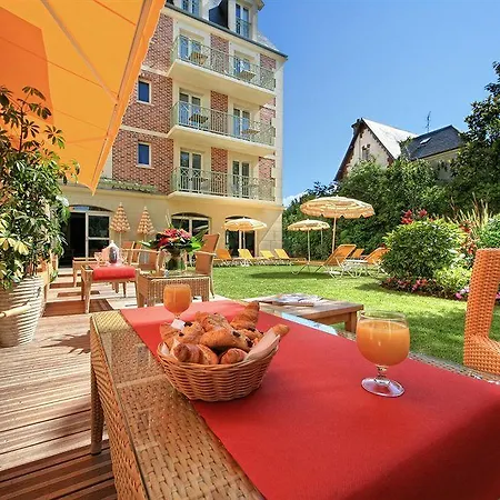 Ξενοδοχείο με διαμερίσματα La Closerie & 4*